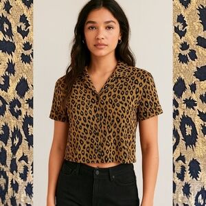 Forever 21 Leopard Print Cropped Button-Up Blouse – Size Small